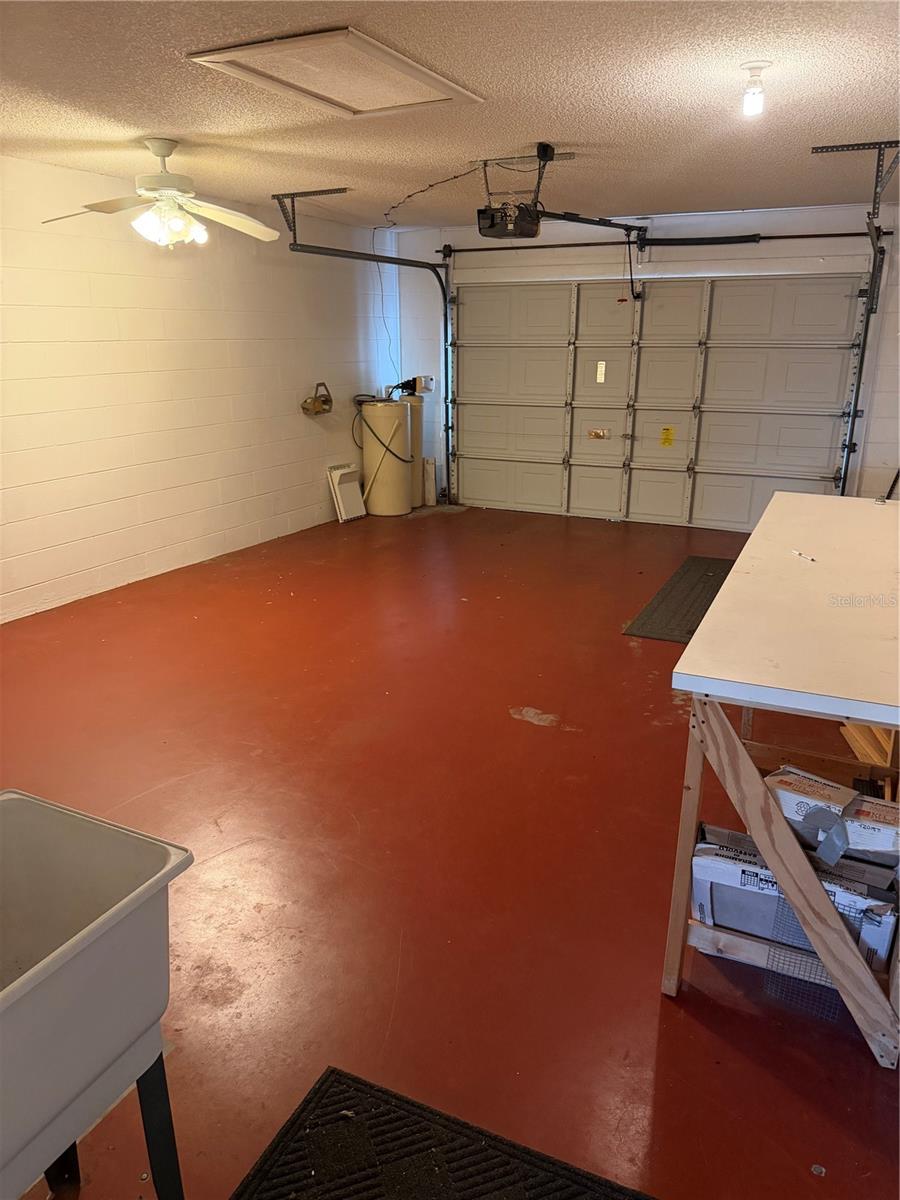 OM715388 Property Photo