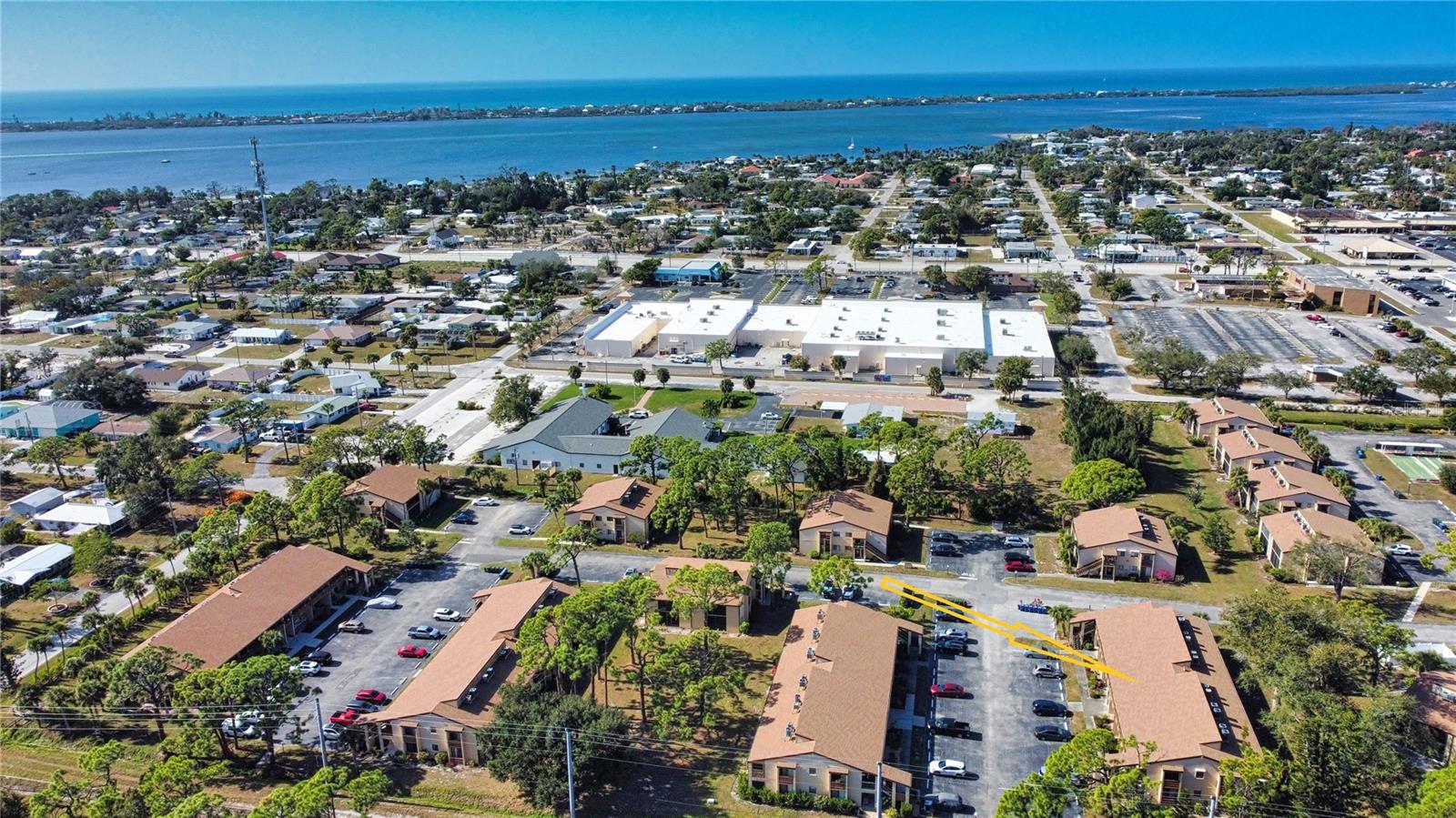 TB8457809 Property Photo