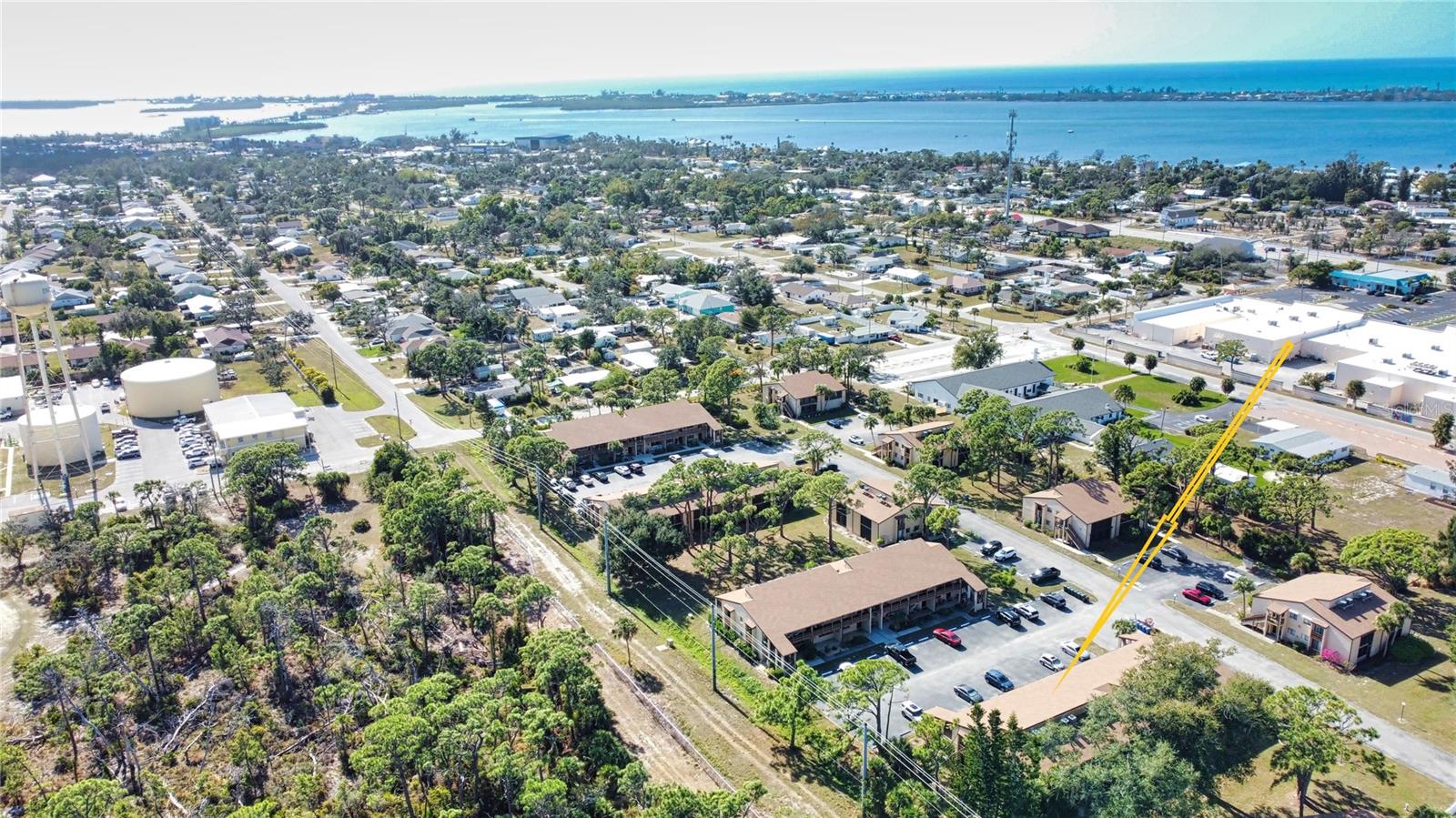 TB8457809 Property Photo