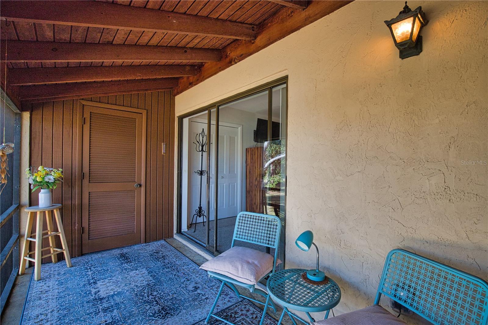 TB8457809 Property Photo