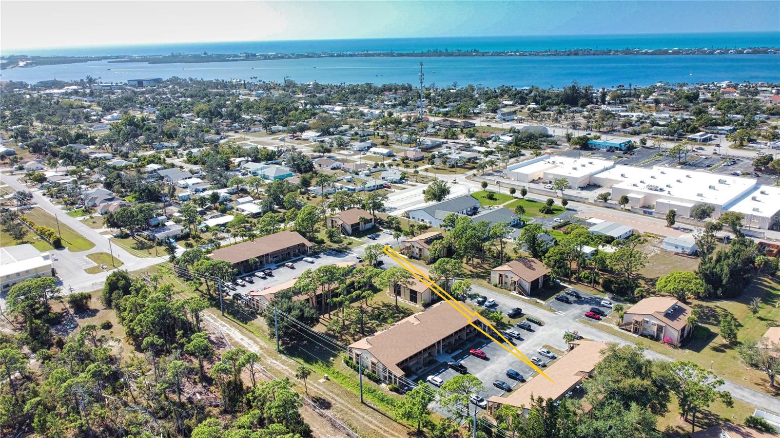 TB8457809 Property Photo