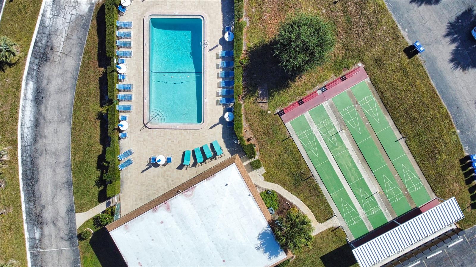 TB8457809 Property Photo