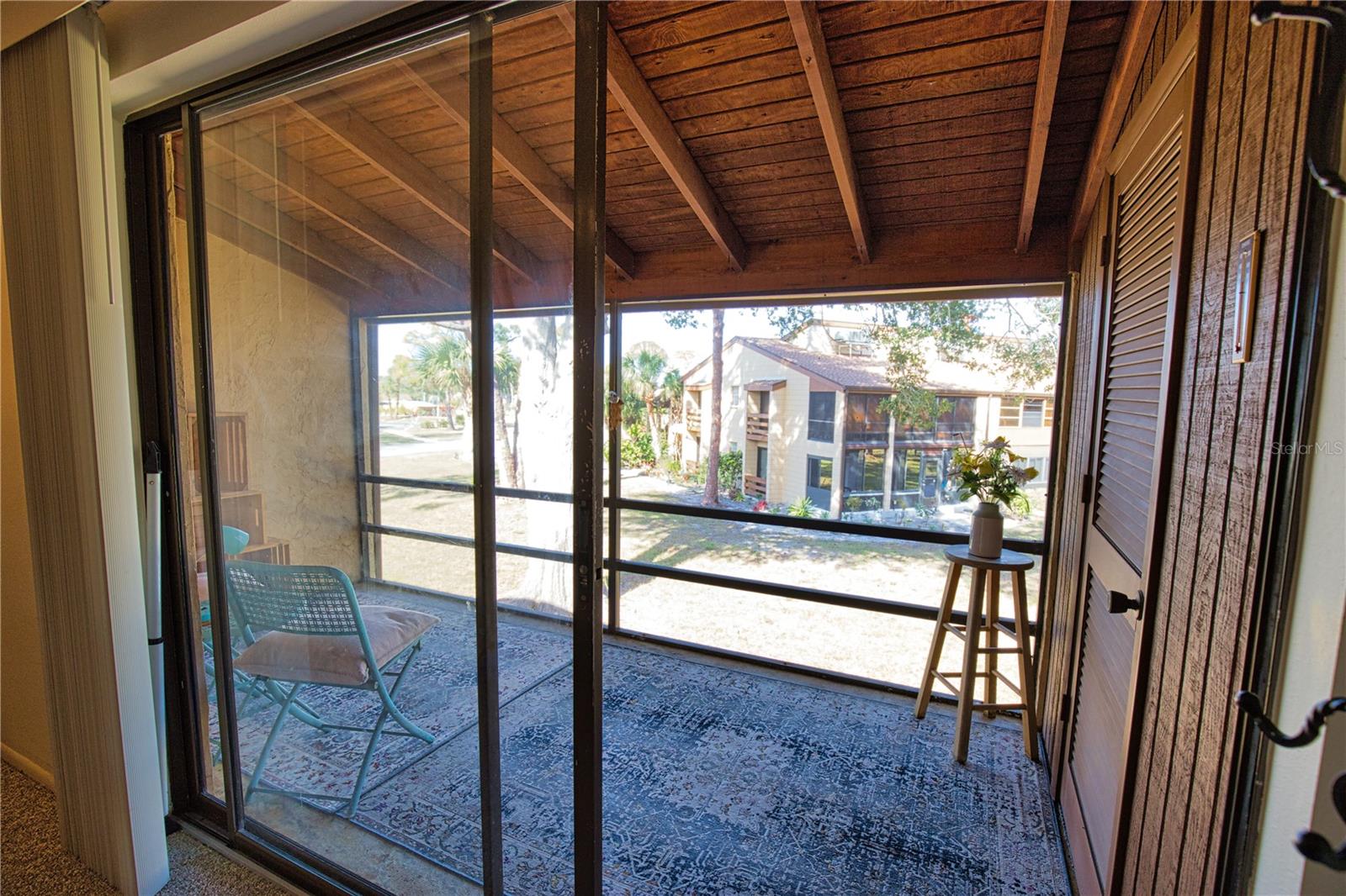 TB8457809 Property Photo