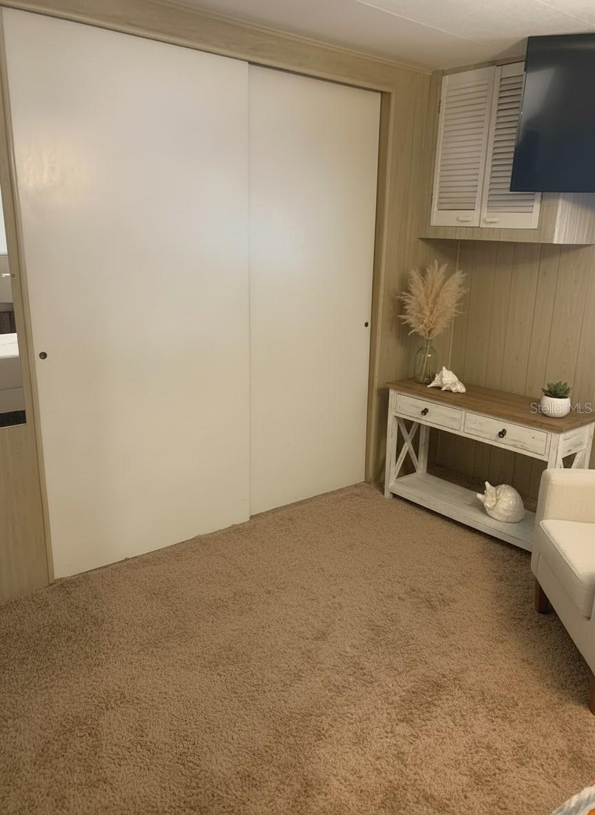 TB8457813 Property Photo