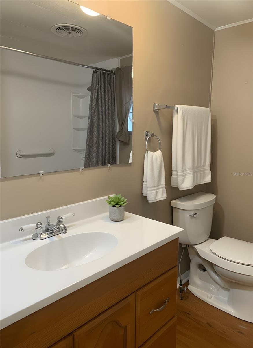 TB8457813 Property Photo