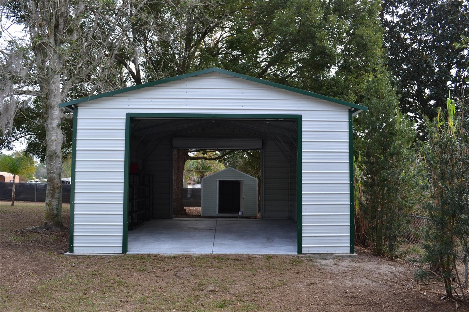 Dual roll down doors