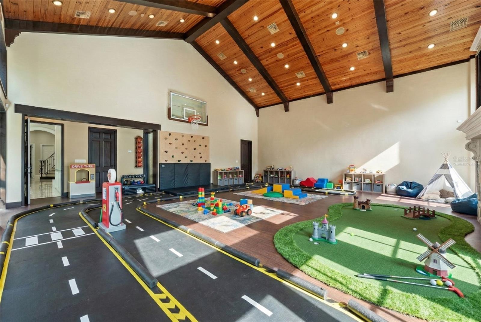 9212 ISLAND LAKE CT, ORLANDO, FL, 32836