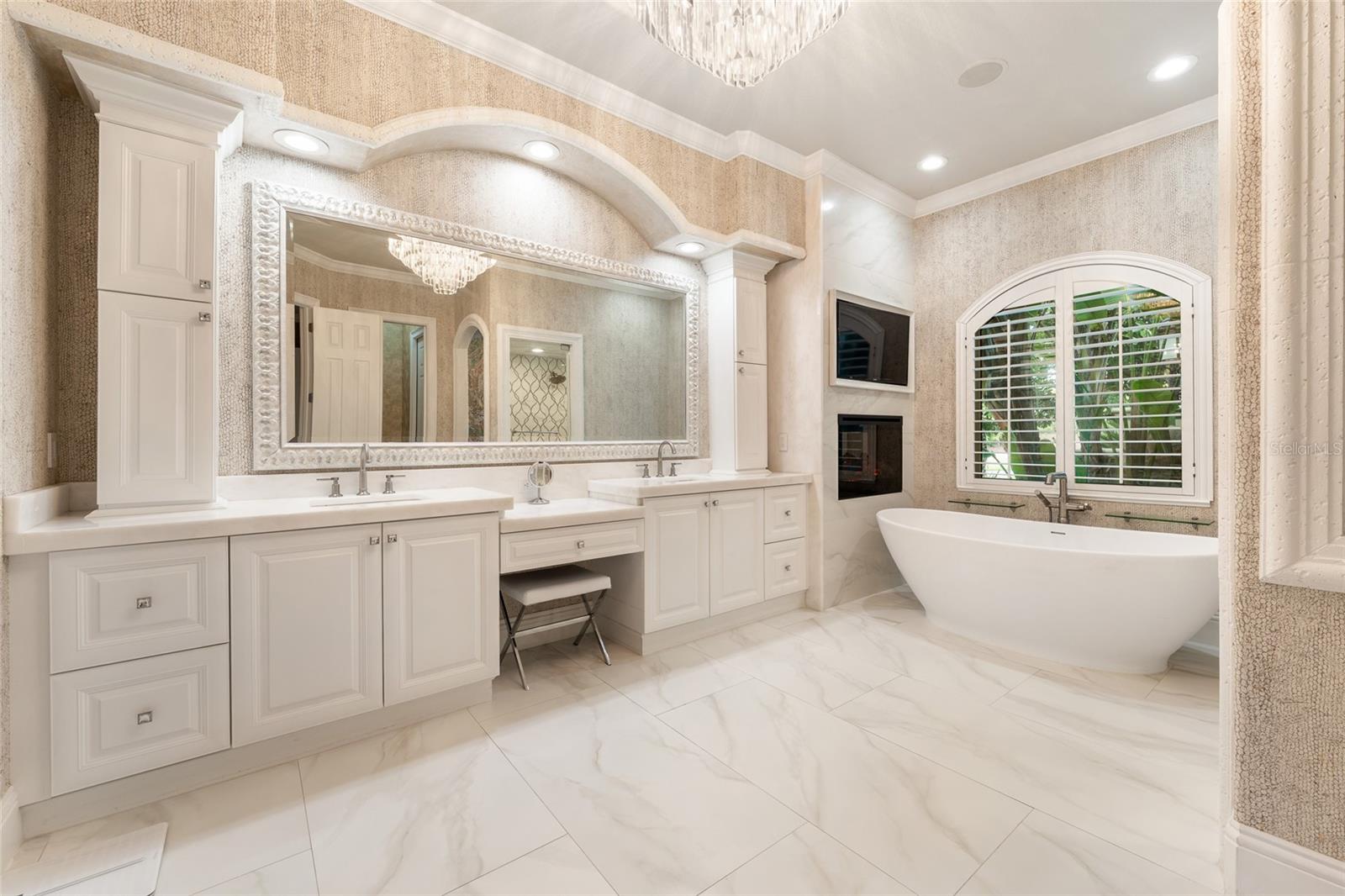 9212 ISLAND LAKE CT, ORLANDO, FL, 32836