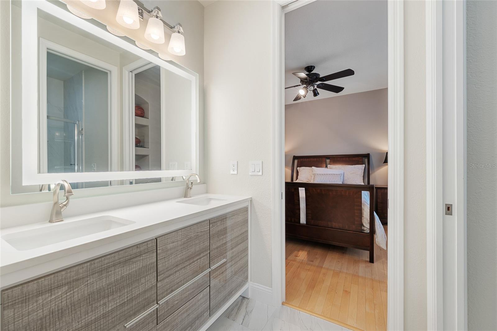 9212 ISLAND LAKE CT, ORLANDO, FL, 32836