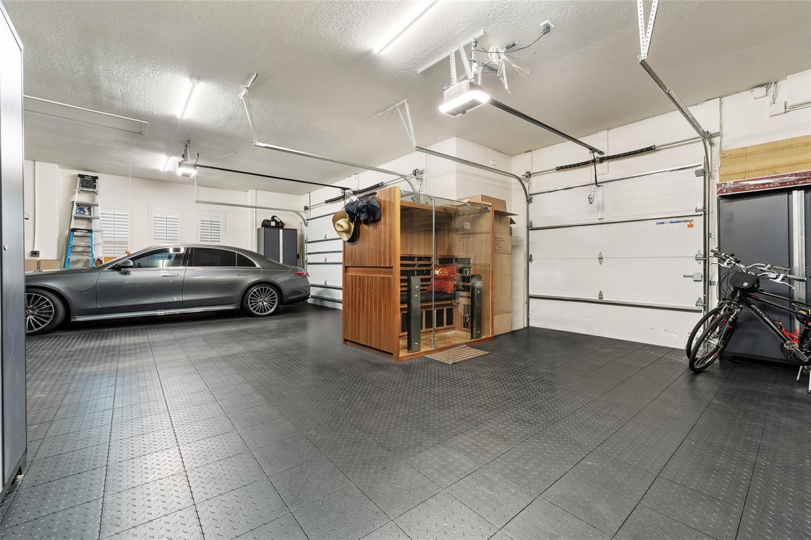 9212 ISLAND LAKE CT, ORLANDO, FL, 32836