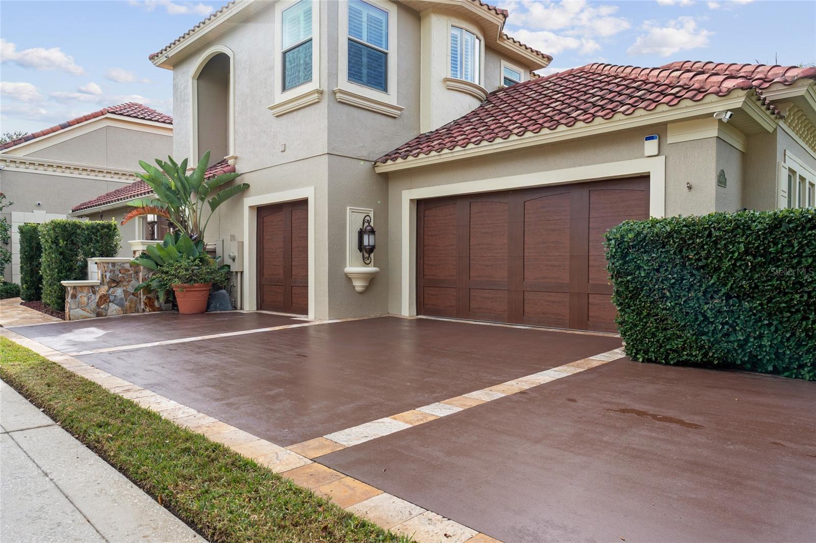 9212 ISLAND LAKE CT, ORLANDO, FL, 32836