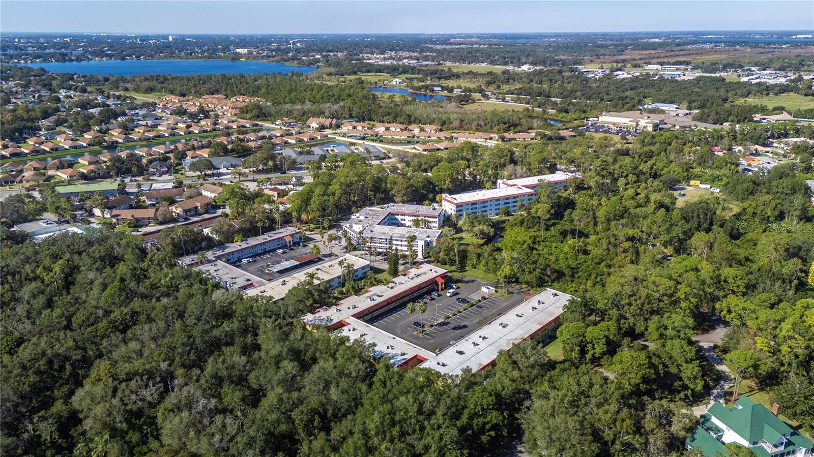 P4937331 Property Photo