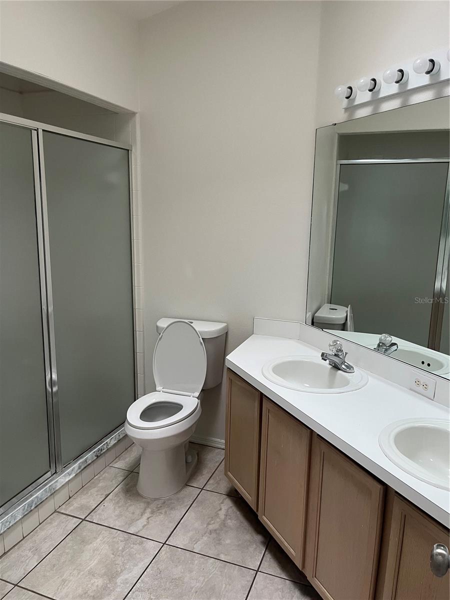 13311 MEADOWFIELD DR, ORLANDO, FL, 32824
