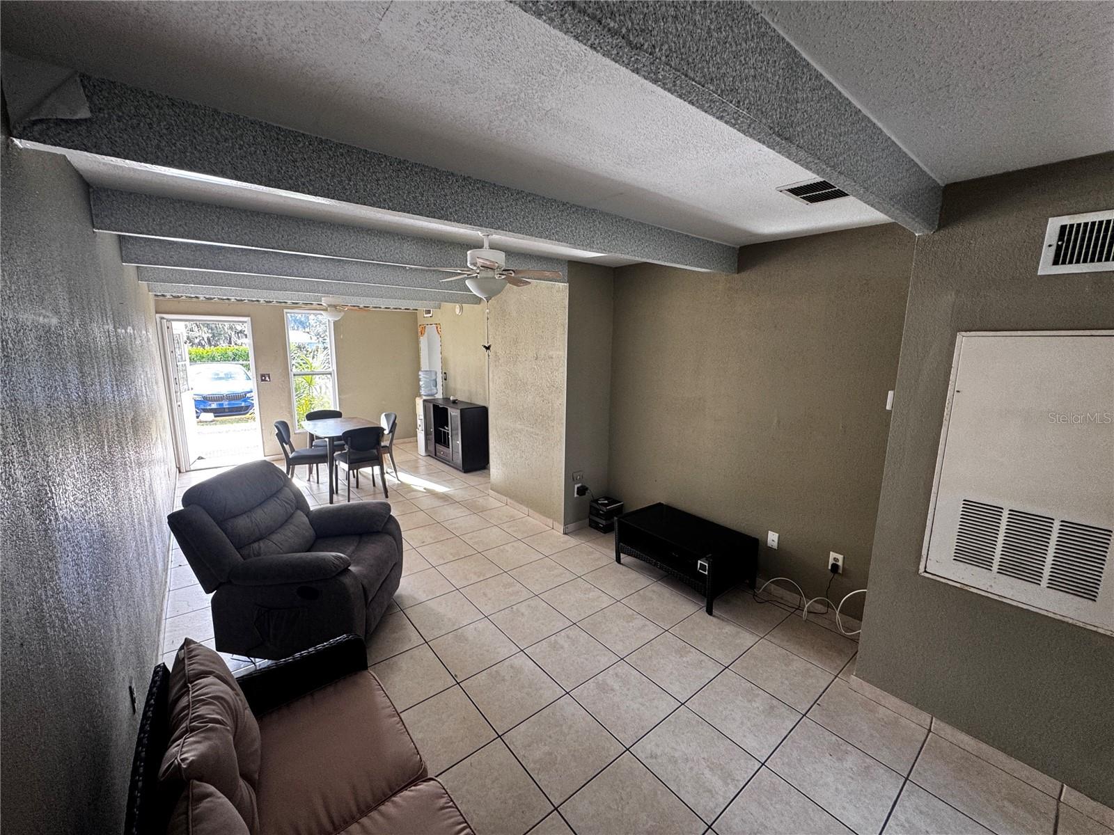 O6368709 Property Photo