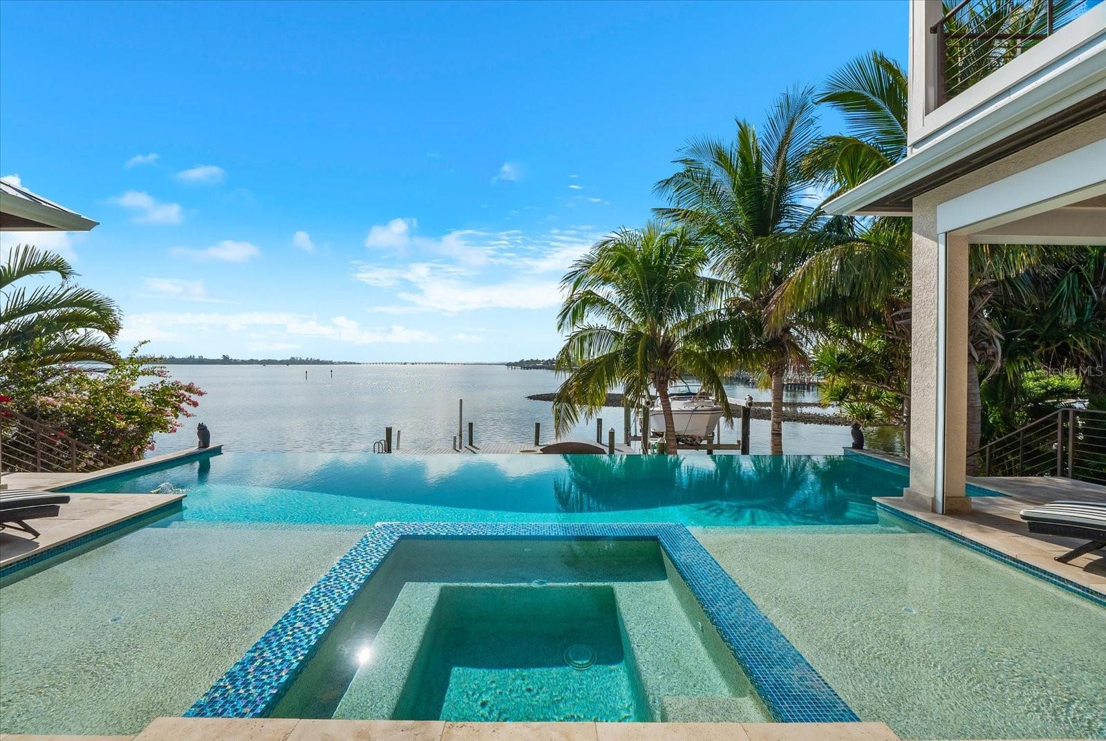 A4675904 Property Photo