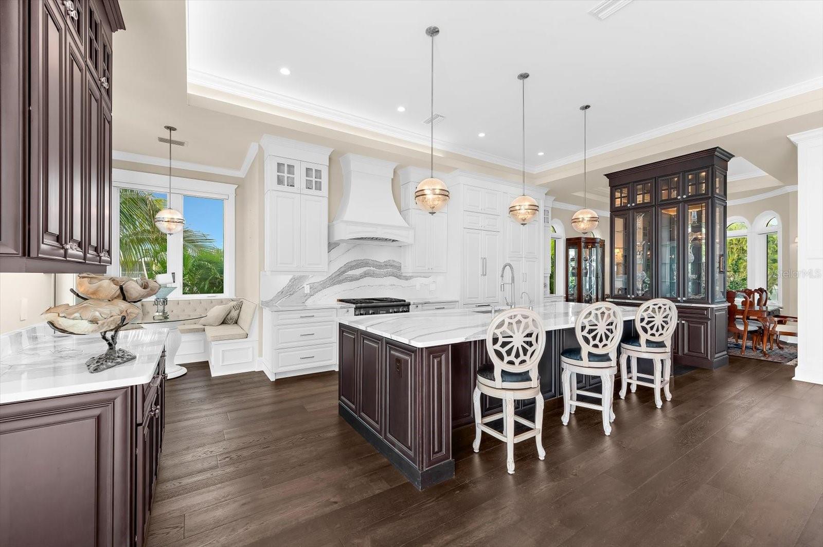 A4675904 Property Photo