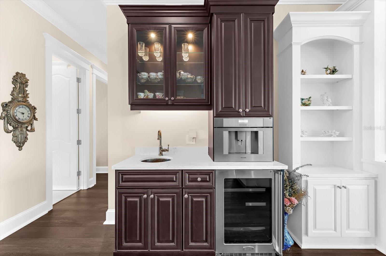 A4675904 Property Photo