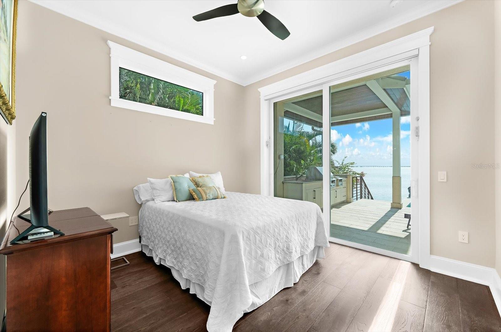 A4675904 Property Photo