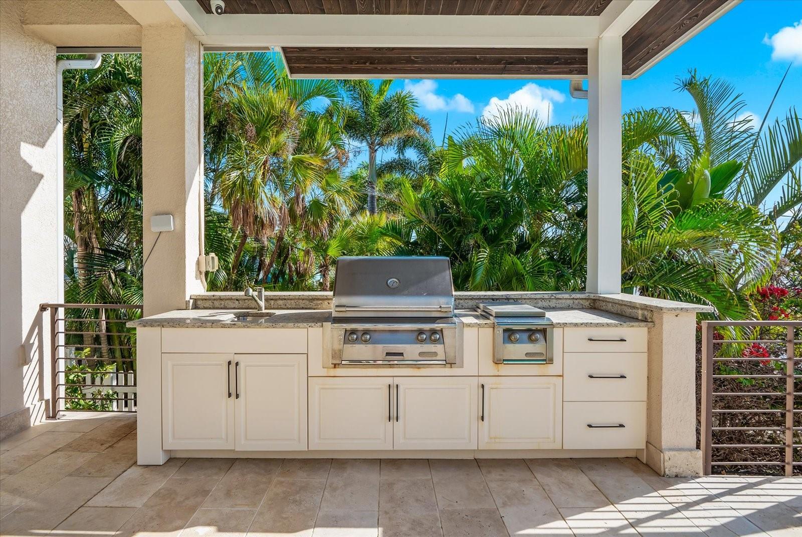 A4675904 Property Photo