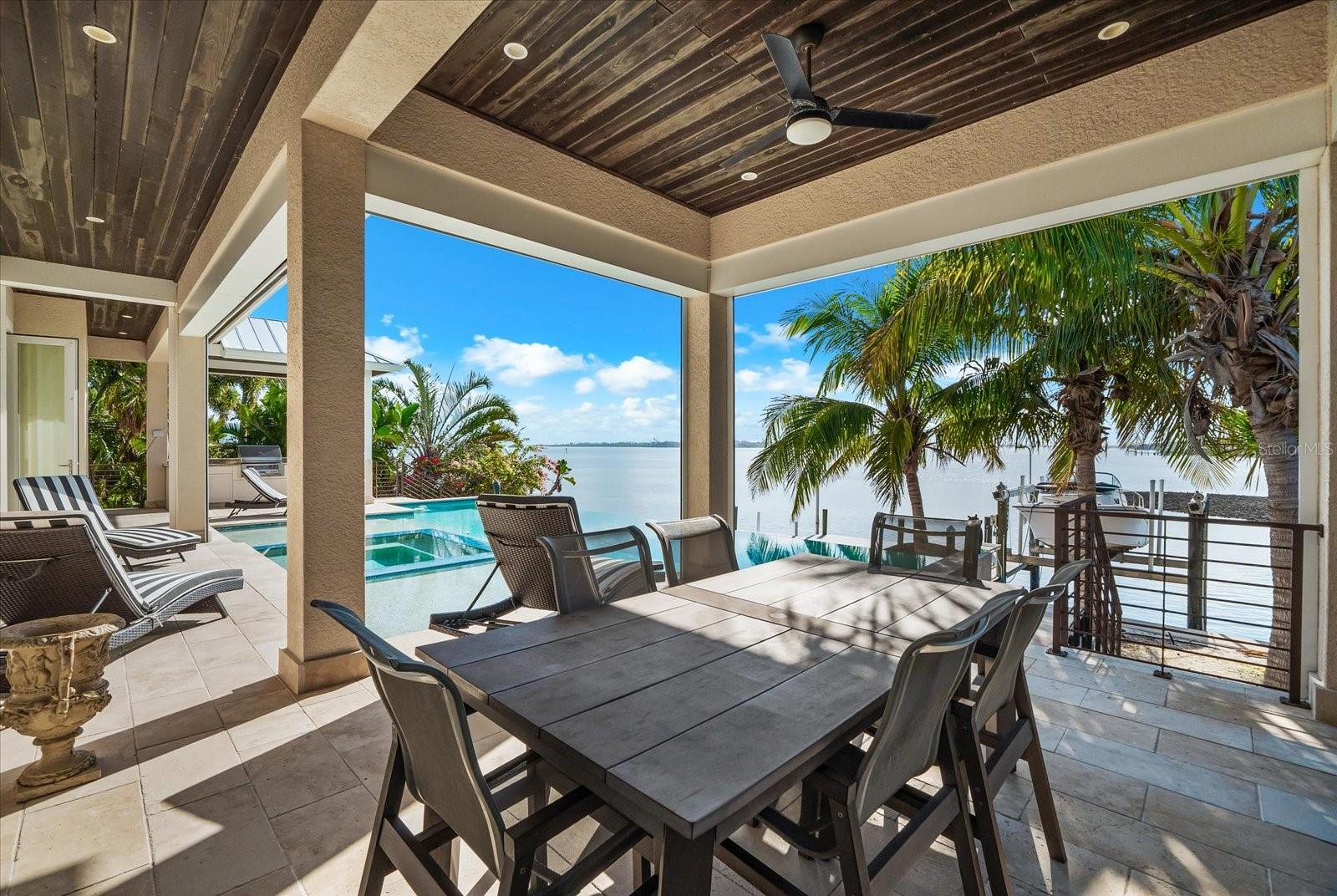 A4675904 Property Photo