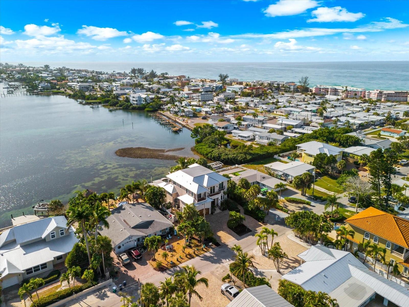 A4675904 Property Photo