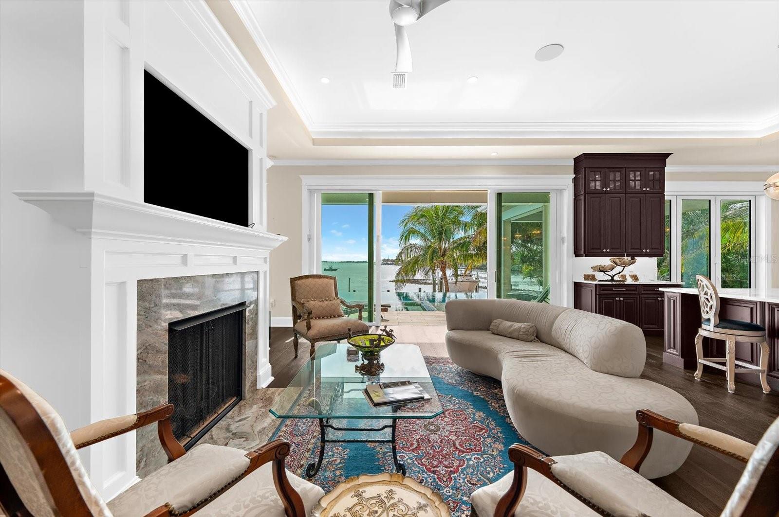 A4675904 Property Photo