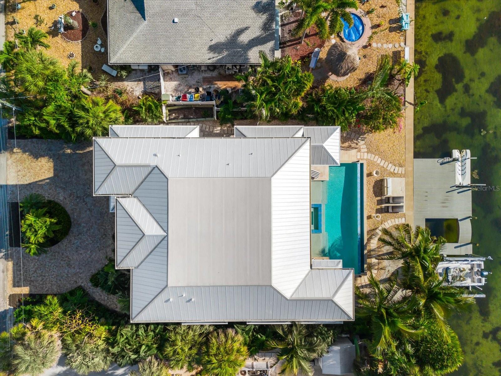 A4675904 Property Photo