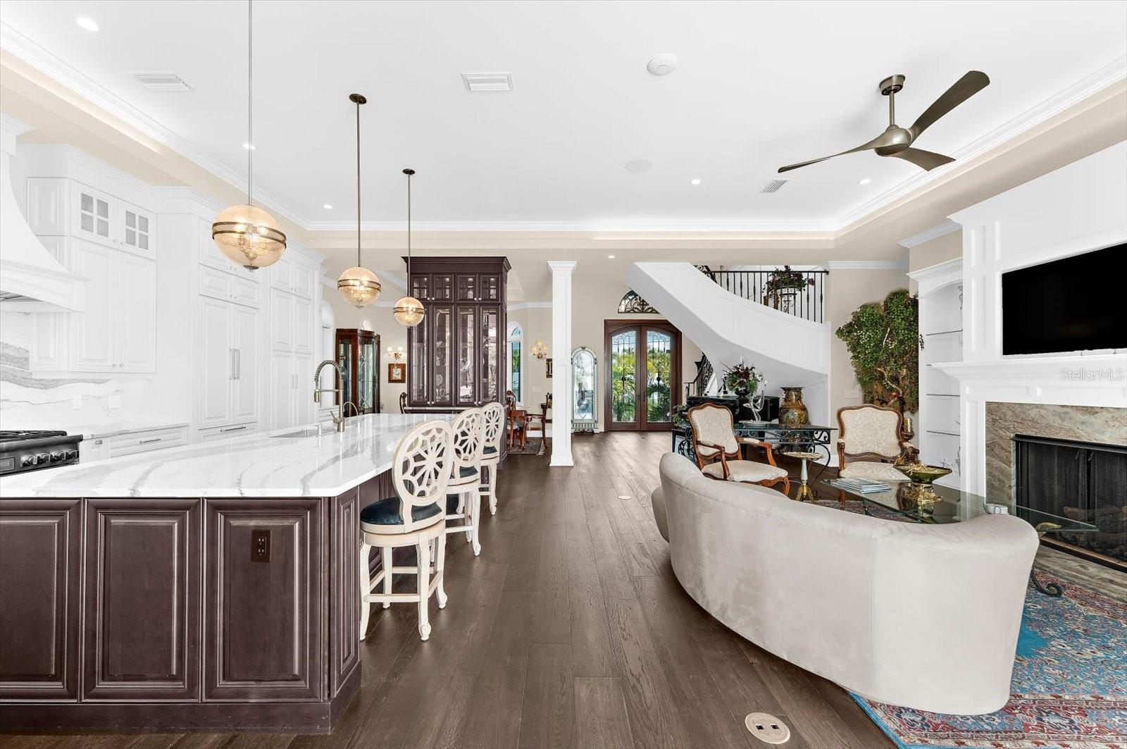 A4675904 Property Photo