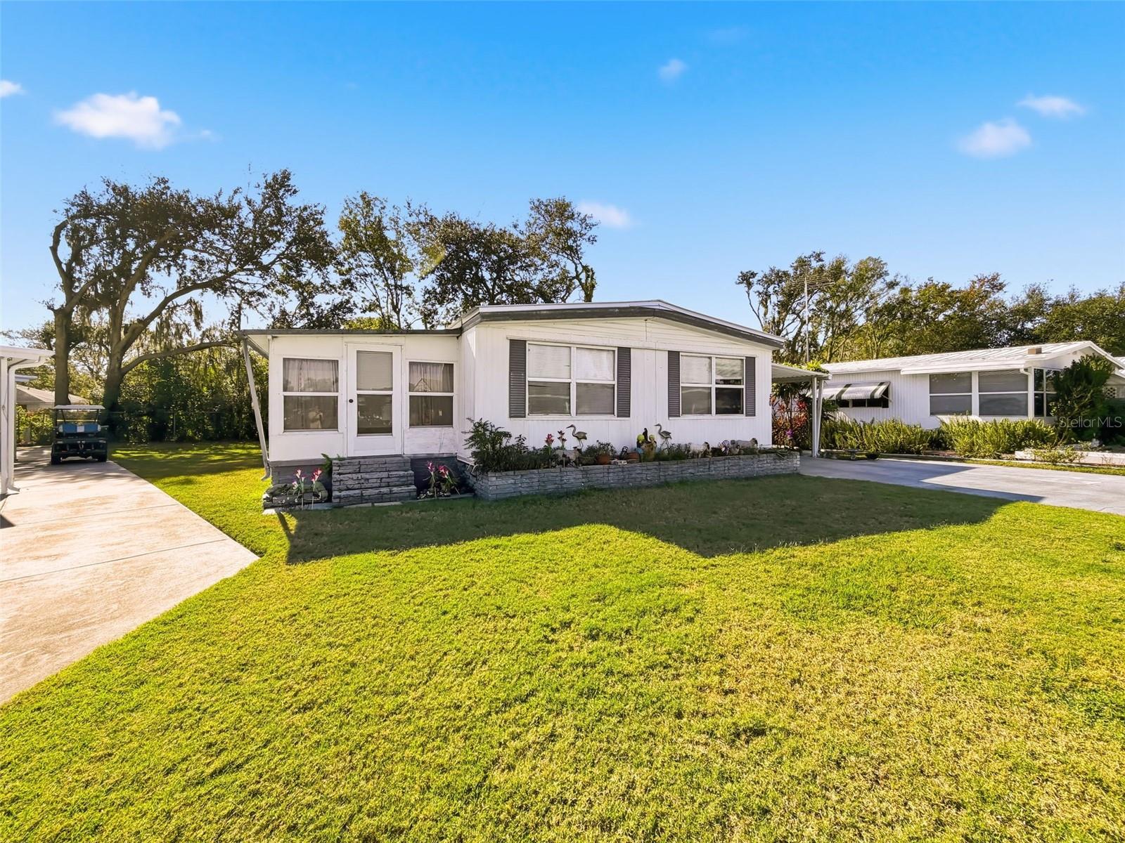 L4958033 Property Photo