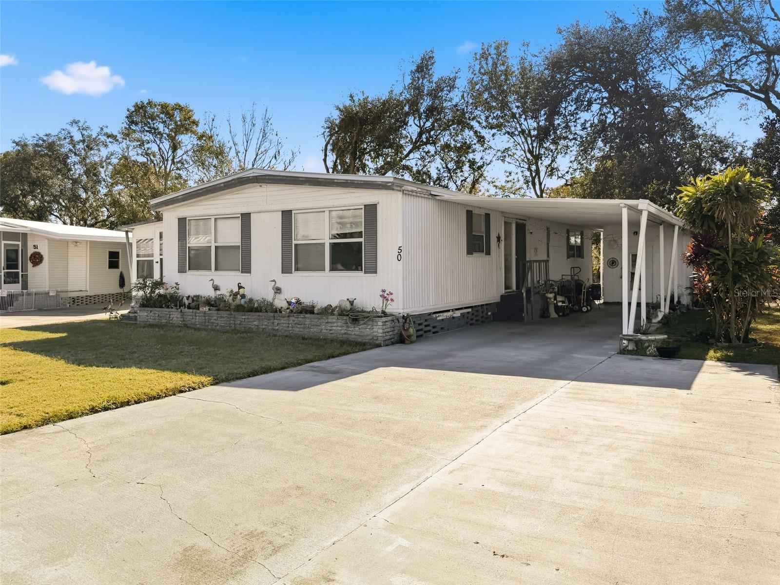 L4958033 Property Photo