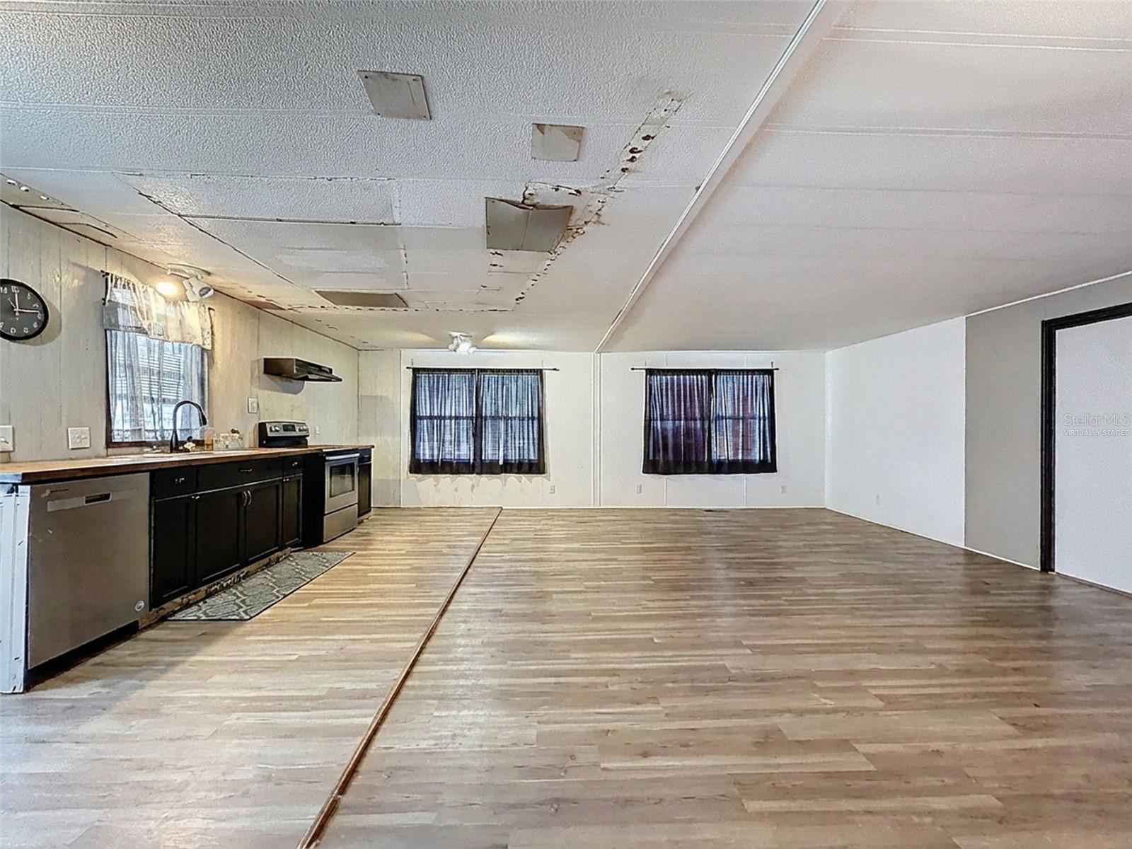 L4958033 Property Photo