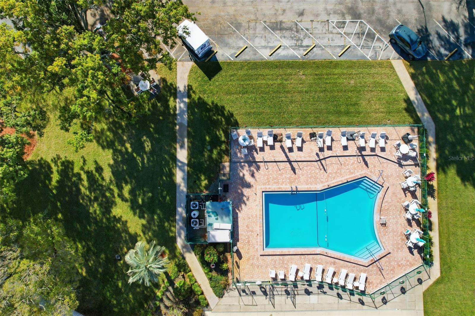 L4958033 Property Photo