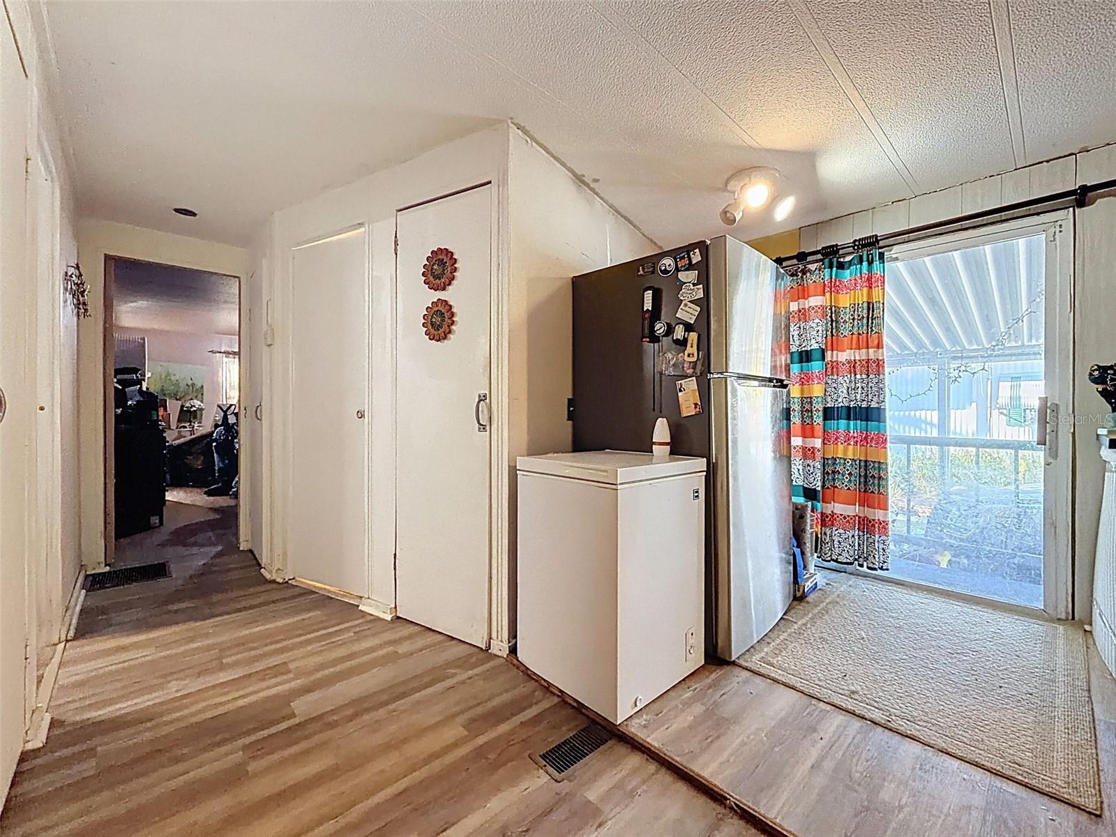 L4958033 Property Photo