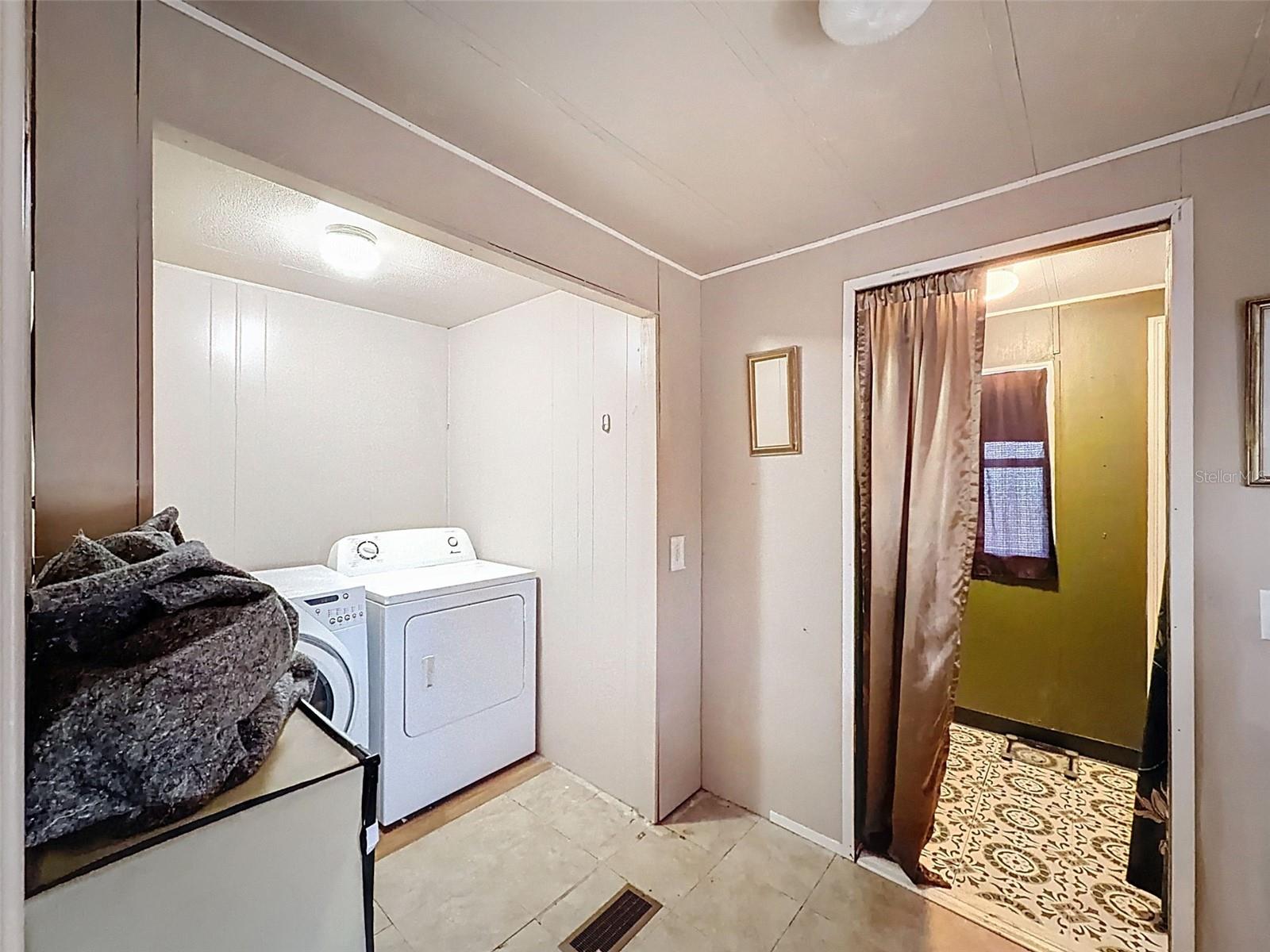 L4958033 Property Photo