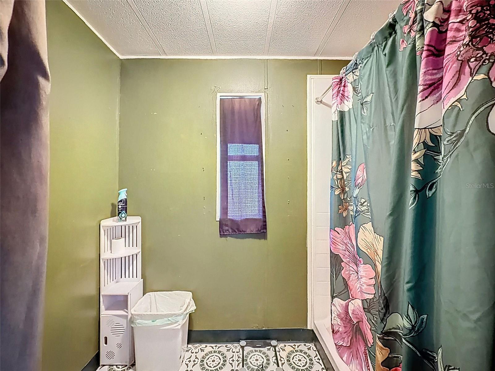 L4958033 Property Photo