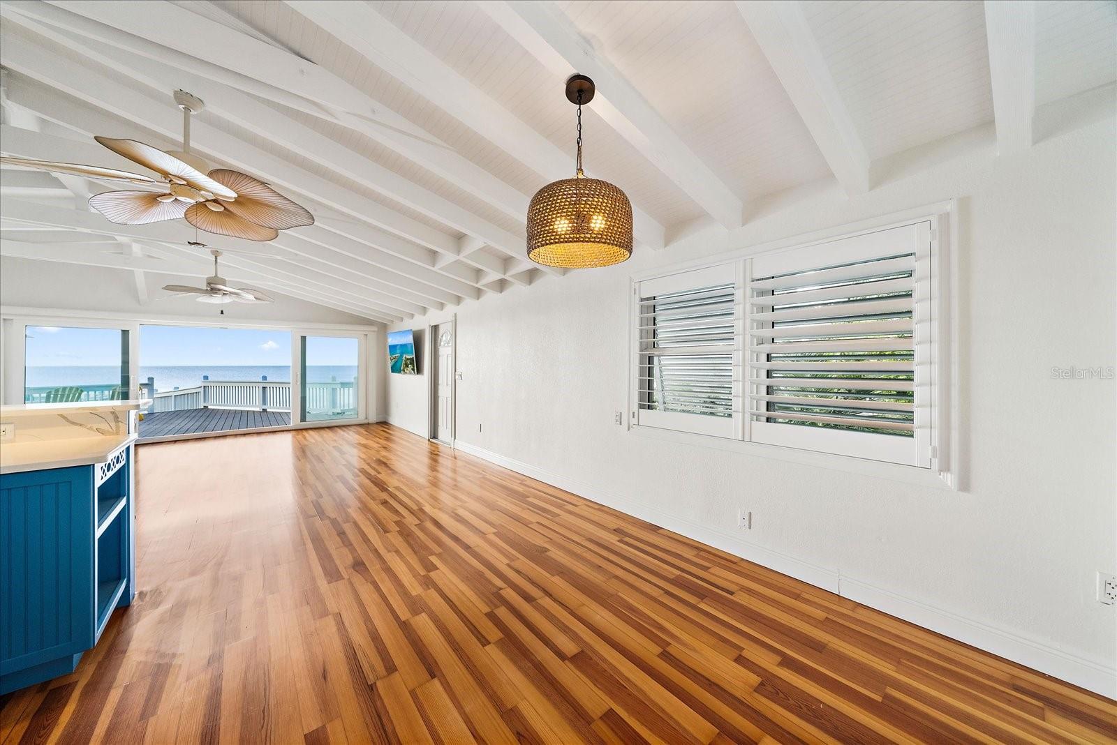 A4675916 Property Photo