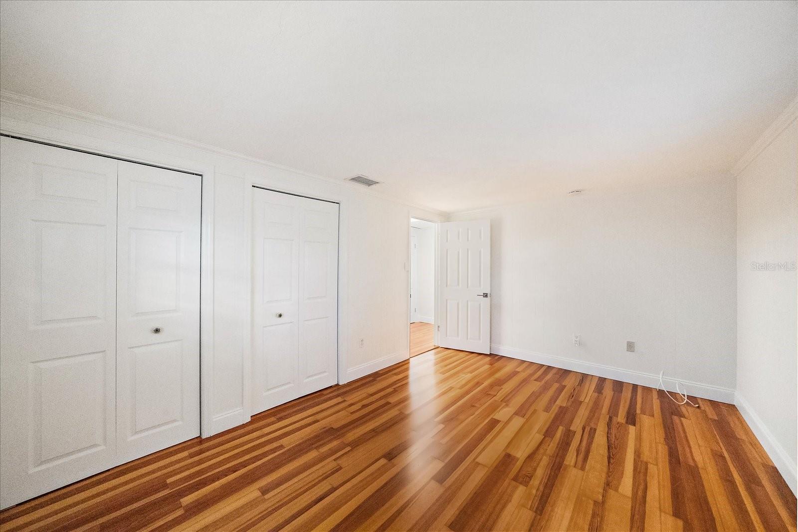 A4675916 Property Photo