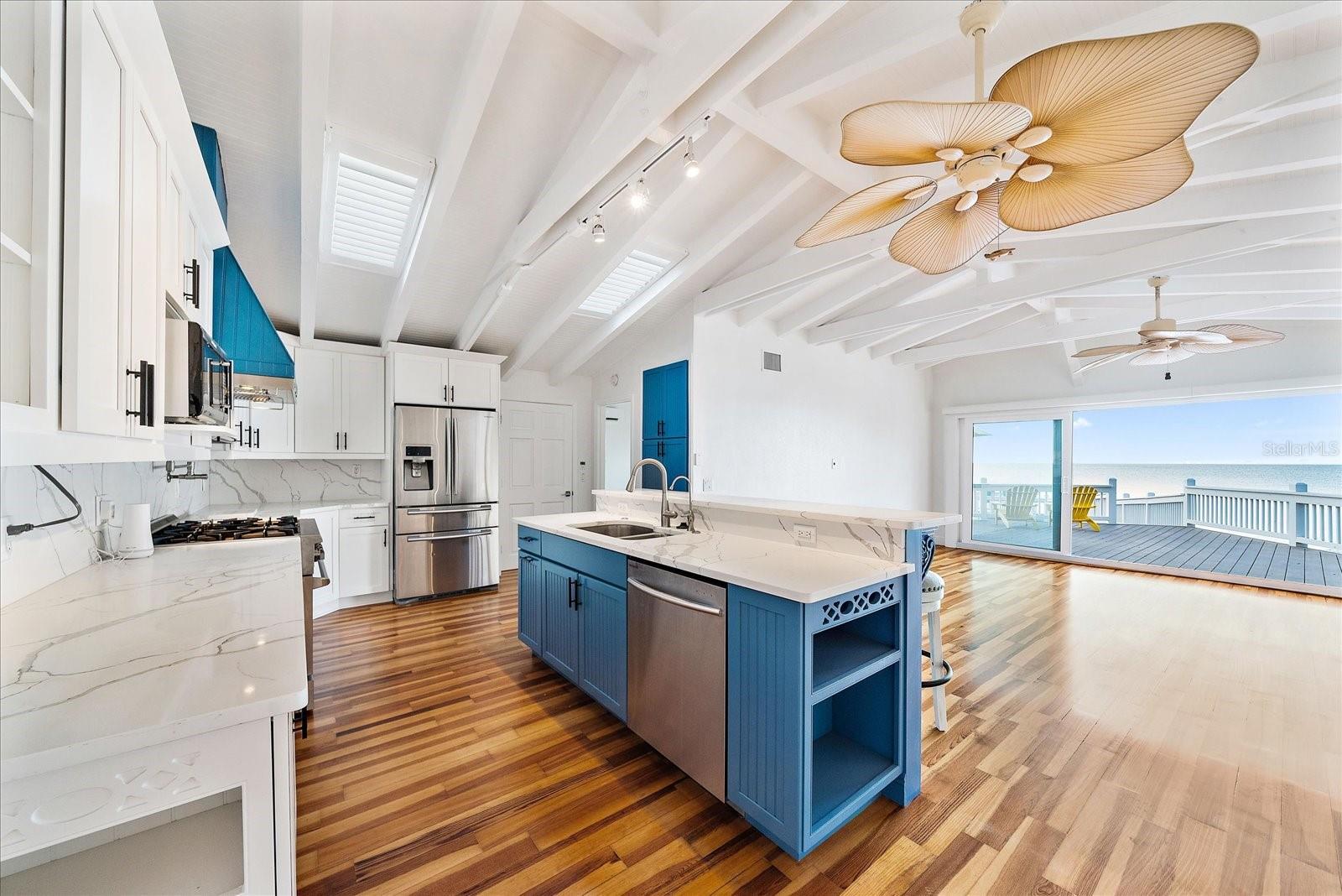 A4675916 Property Photo