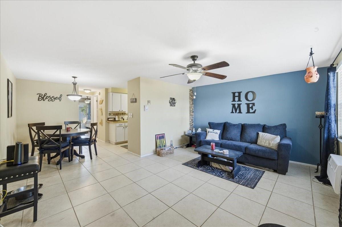 TB8458061 Property Photo