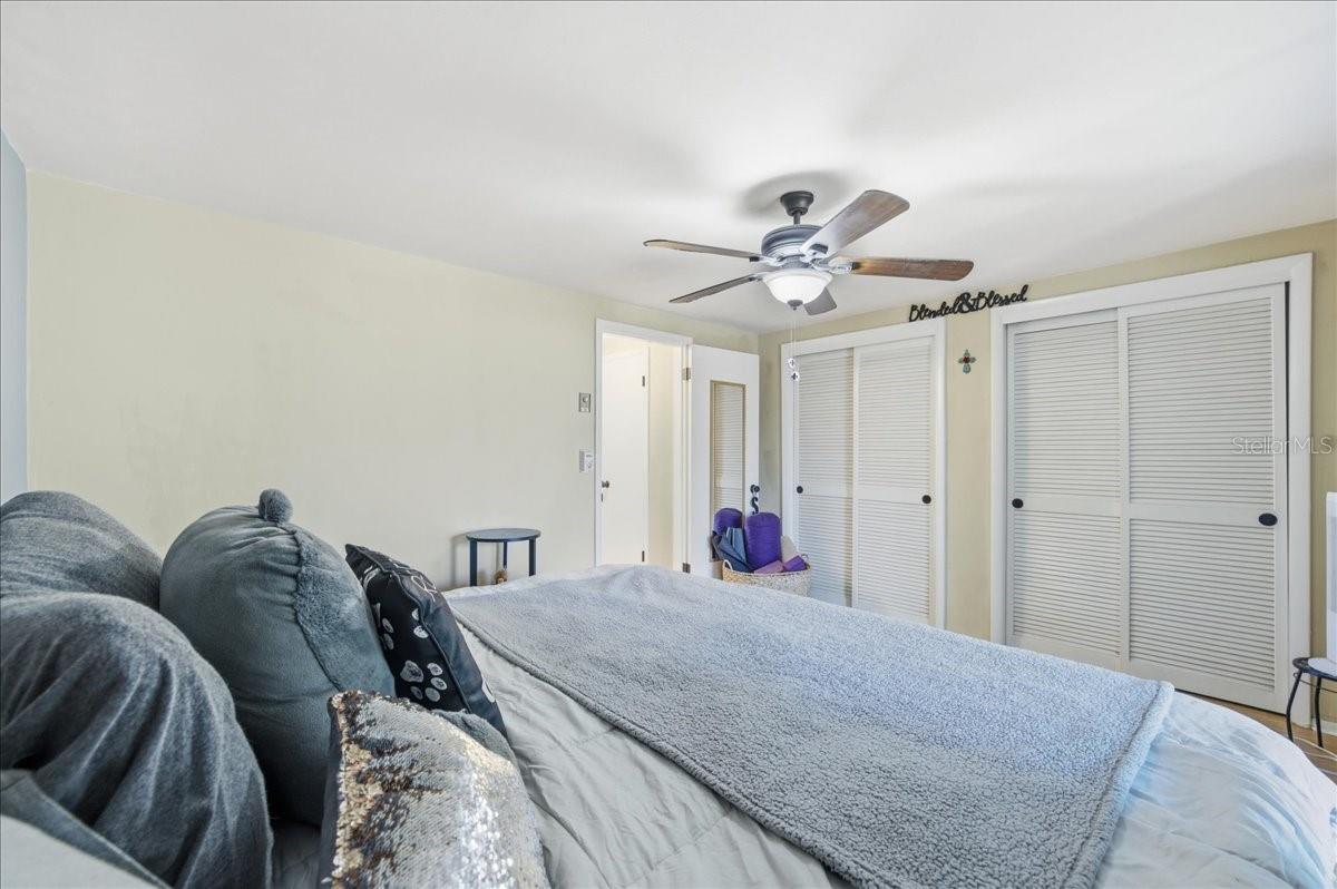 TB8458061 Property Photo