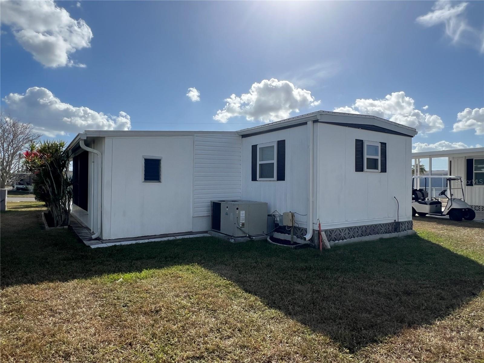 A4675922 Property Photo