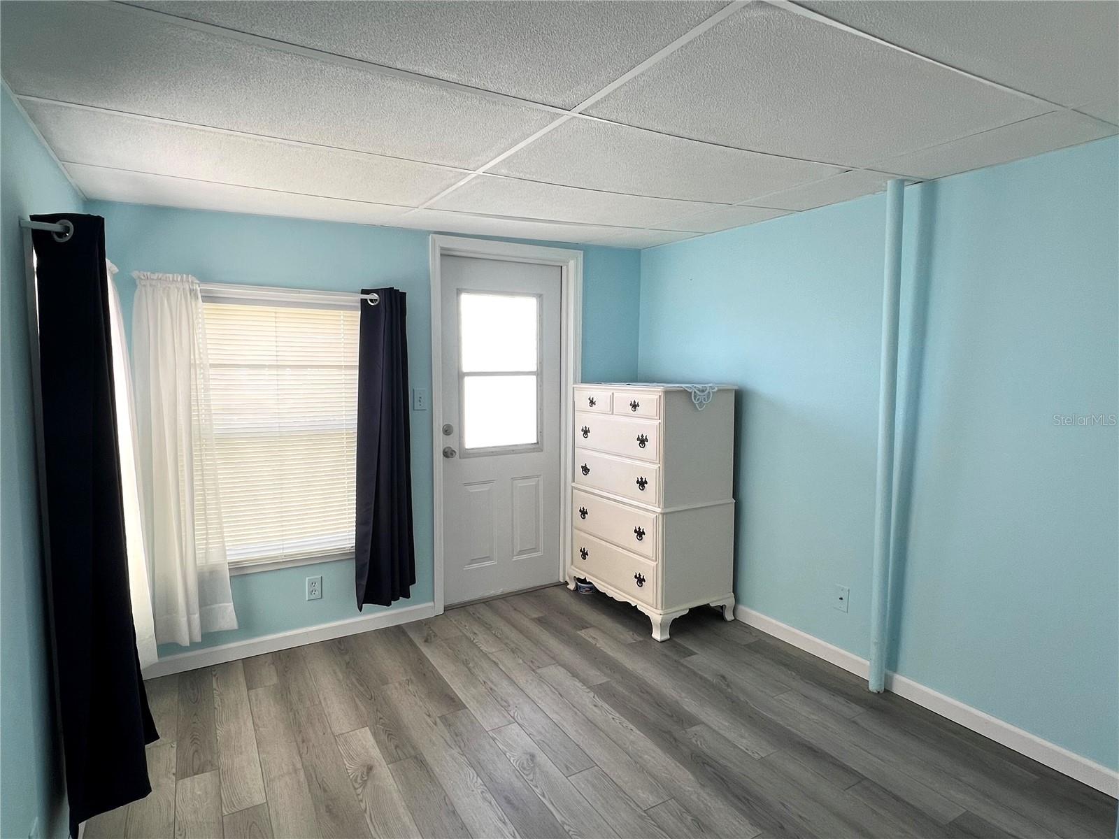 A4675922 Property Photo