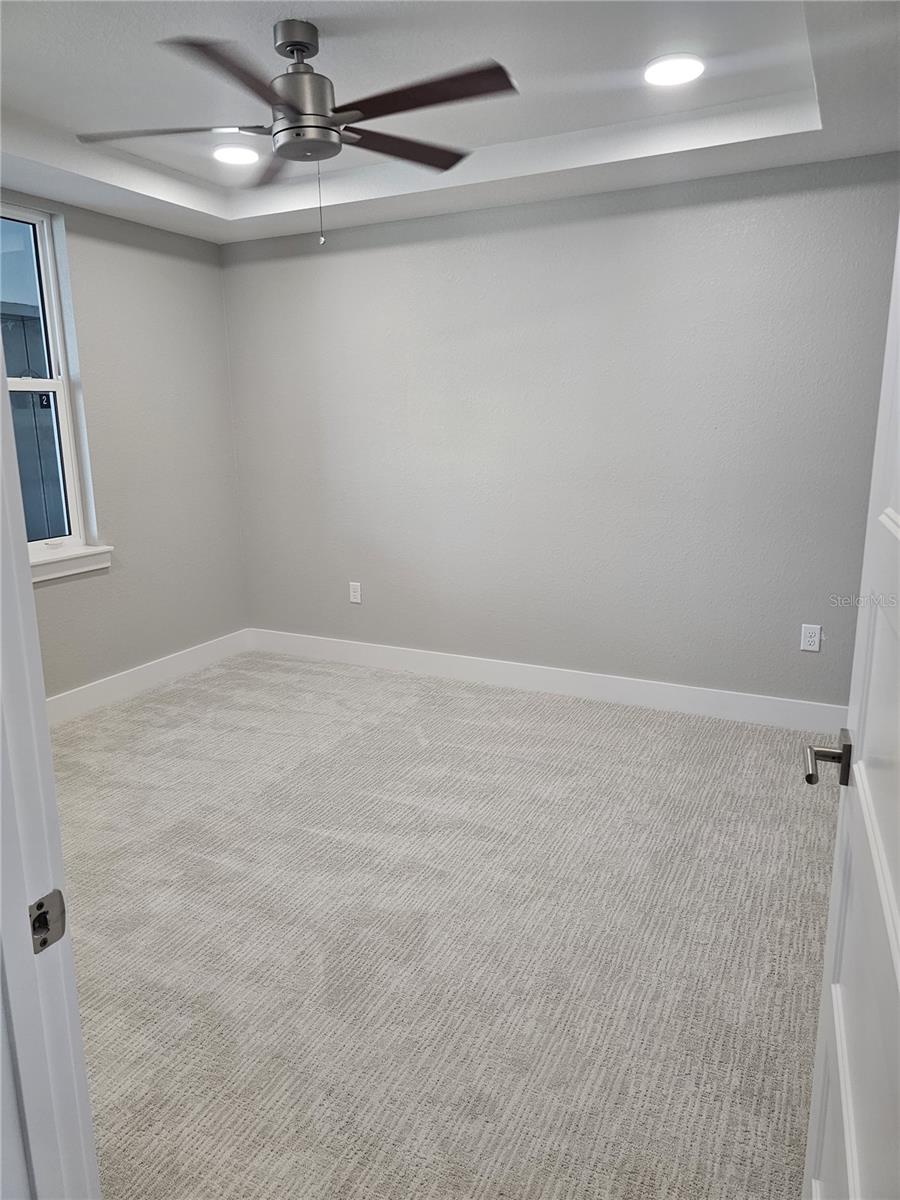 TB8458085 Property Photo