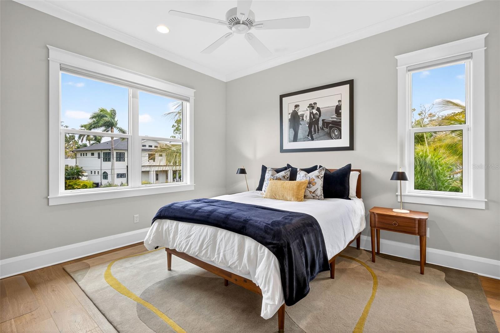 TB8458098 Property Photo