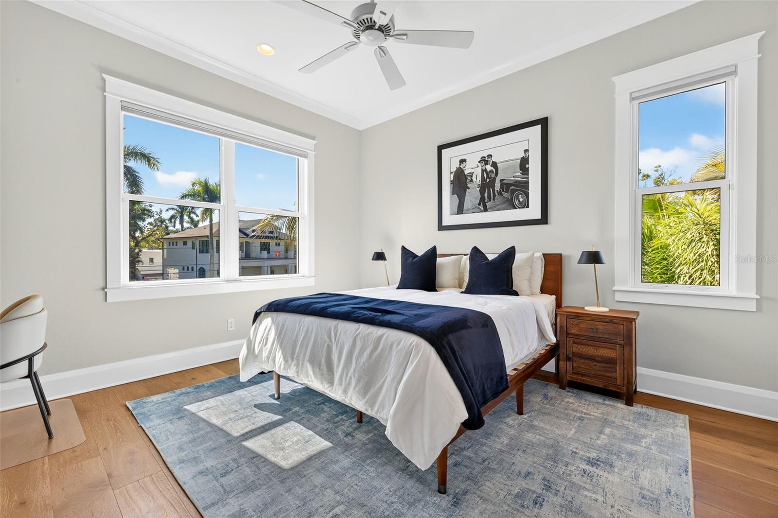 TB8458098 Property Photo