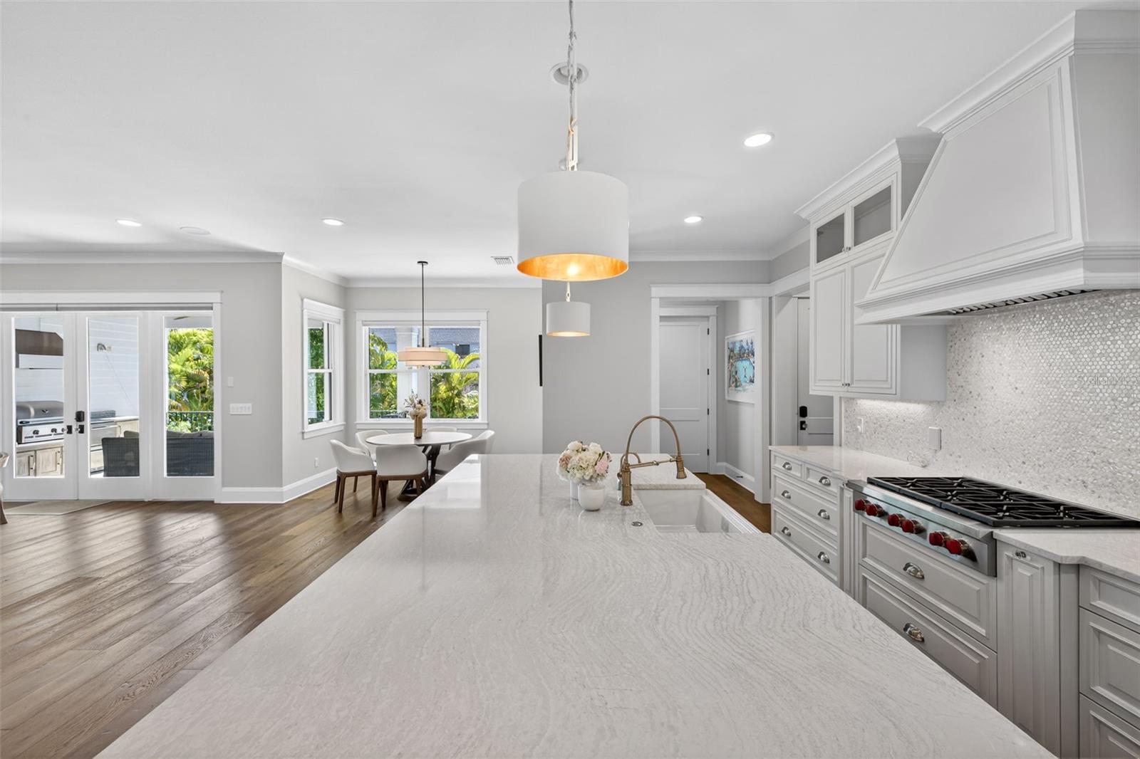 TB8458098 Property Photo