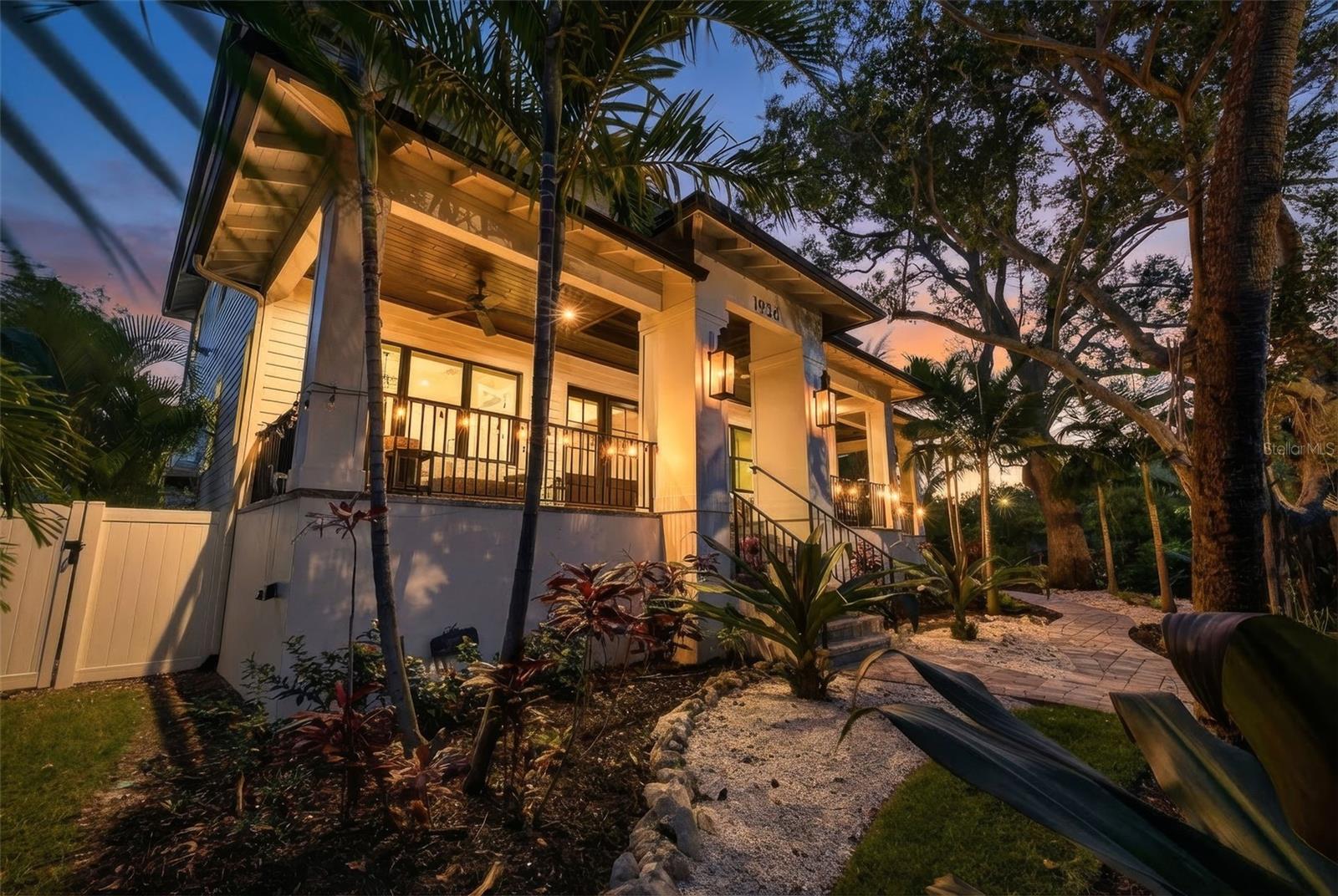 TB8458098 Property Photo