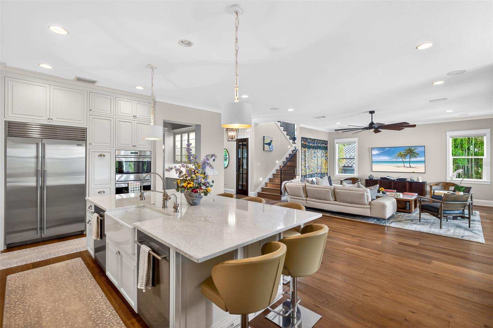 TB8458098 Property Photo