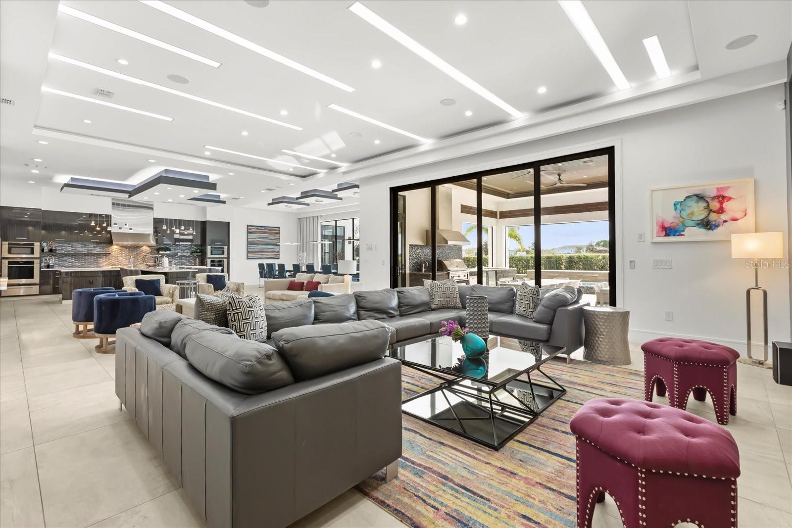 O6368817 Property Photo