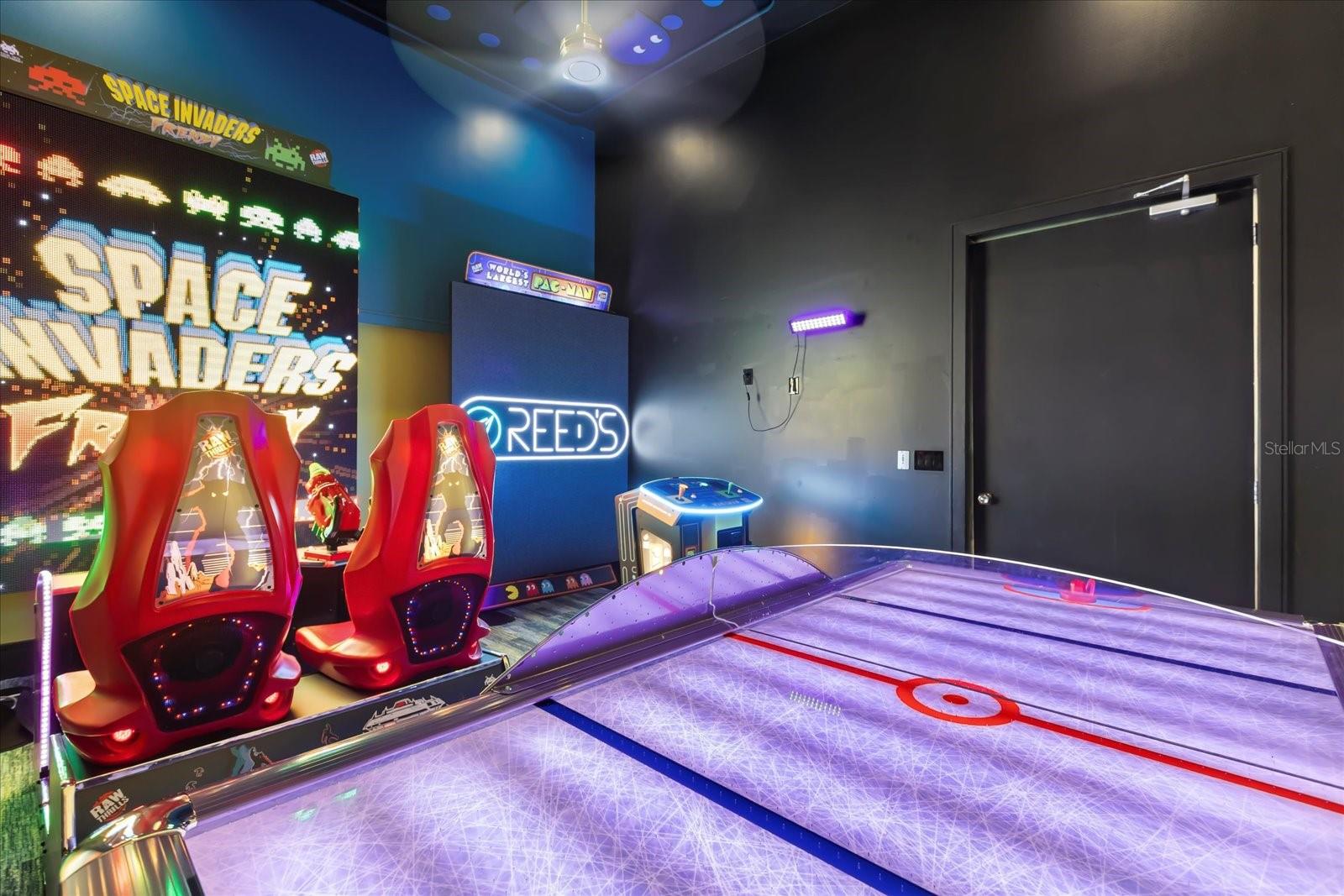 O6368817 Property Photo